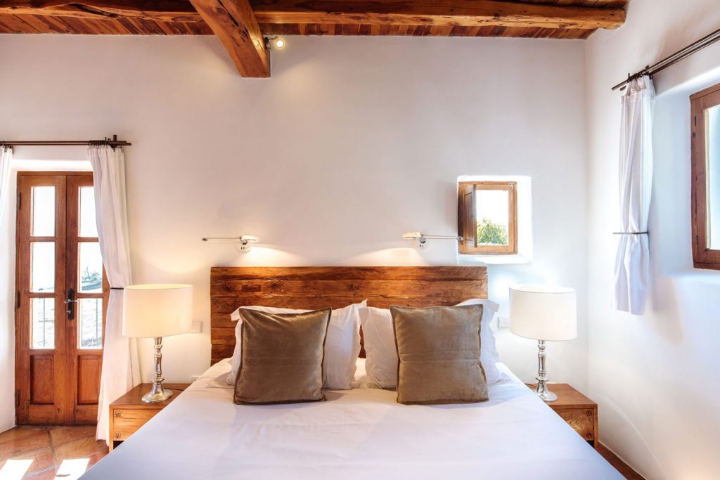 Atzaro Agroturismo Ibiza Luxury Hotel Bedrooms Double Superior 2 1500x1000