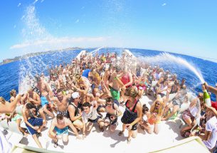 Ibiza Boat Parties: Best Options, What’s Included and How to Book