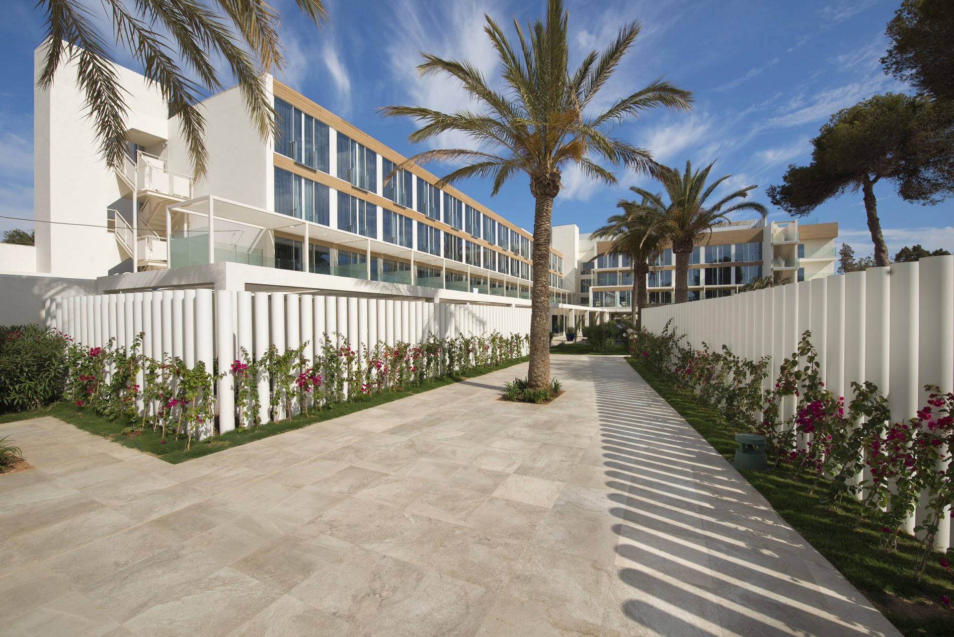 007ME Ibiza General Building