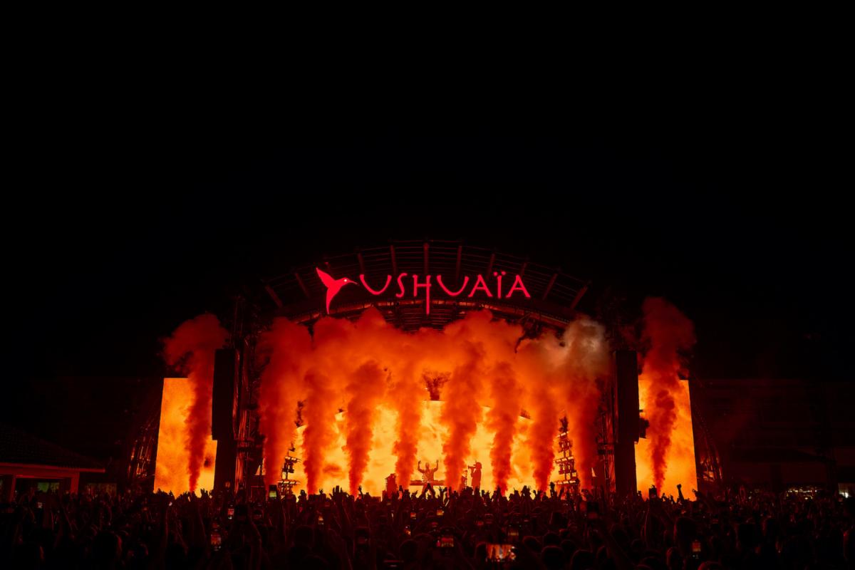 Ushuaia Balcony Dress Code