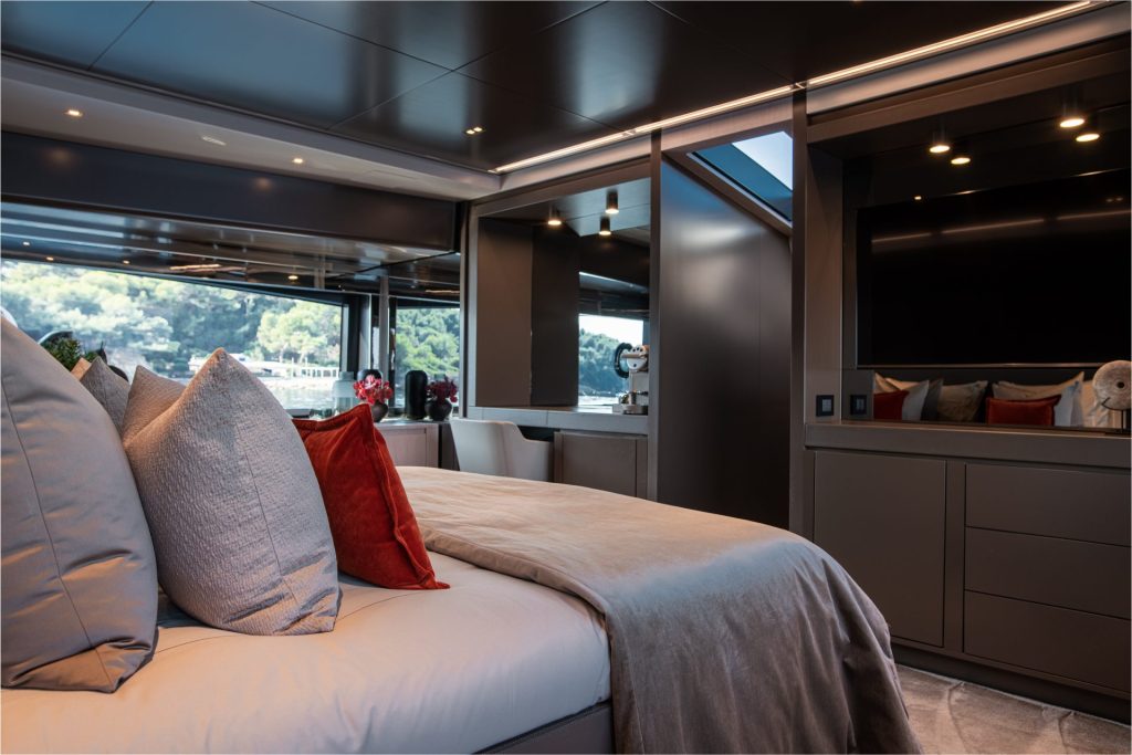 Riva Argo 90 Ella 14